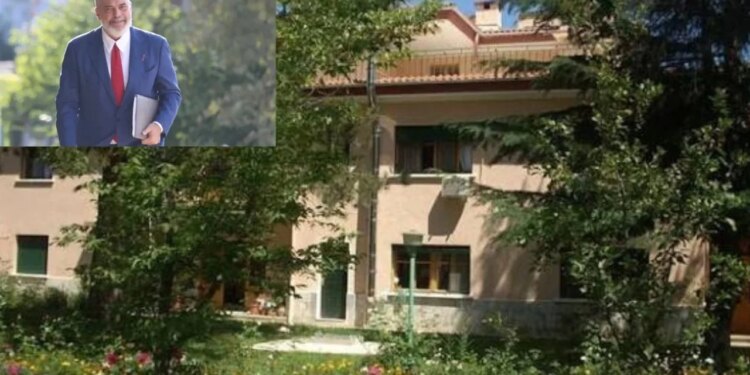 Nga 'Besa', ecuria e dikastereve: Rama mbledh sot drejtuesit e qarqeve dhe kryetarët e komisioneve në vilën qeveritare