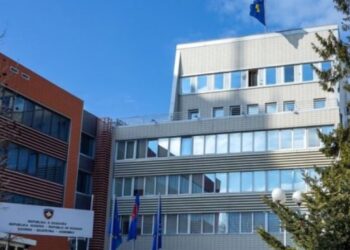 Ngërçi politik në Kosovë, ekspertët: Kriza për zgjedhjen e presidentit mund të përsëritet
