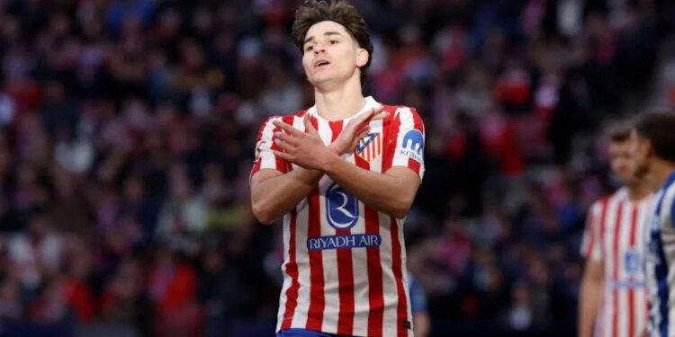Nis revolta për transferimin te Barcelona: Julian Alvarez mungon në stërvitjen e sotme të Aletico Madrid