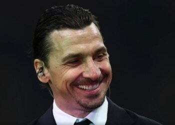 Nuk reagoi pas ndarjes nga jeta të Franco Baresit, tifozët e Milanit kryqëzojnë Zlatan Ibrahimovic-in