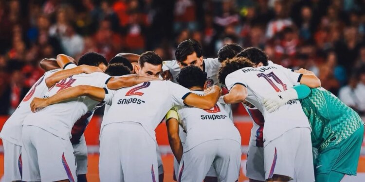 PSG shpëton sërish nga turpi, kampionët barazojnë Lille-n në minutat e fundit