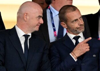 Përplasje në futbollin botëror: UEFA, CONCACAF, AFC dërgojnë letër kritike FIFA-s dhe Infantinos — Futbolli nuk i përket individit