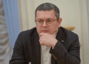 Përse Ukraina nuk e njeh Kosovën? Kryetari i komisionit për Politikën e Jashtme: Vendimi në dorën e Zelensky-t