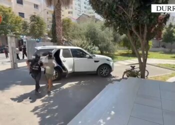 Pjesë e grupit kriminal që trafikonte lëndë narkotike në Itali; arrestohet 33-vjeçari në Durrës, pritet ekstradimi