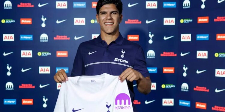 Premier League nxit çmendurinë e tregut të futbollistëve, klubet paguajnë shifra marramendëse edhe për lojtarë mesatarë
