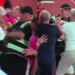 Presidenti i Vllaznisë, Alban Xhaferi afrohet dhe e godet me grusht gjyqtarin pas ndeshjes me Elbasanin (Video)