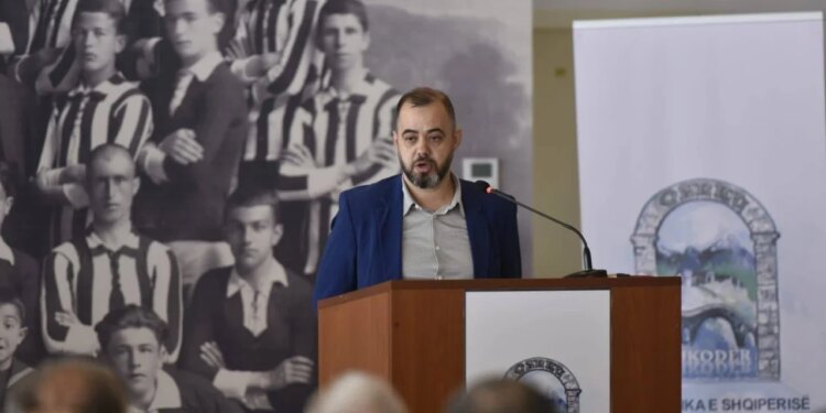 Presidenti i Vllaznisë Xhaferi kërkon falje për grushtin ndaj arbitrit: Beteja ime është kundër sistemit