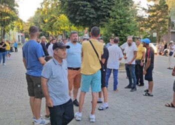 Protestë në Maliq pas propozimit të PS për Territorialen; banorët: Përse të shkojmë në Korçë kur kemi bashkinë?