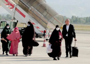Riatdhesim nga Siria: Pesë shtetas shqiptarë, përfshirë gra dhe fëmijë, kthehen; procesi i riintegrimit në shoqëri gati