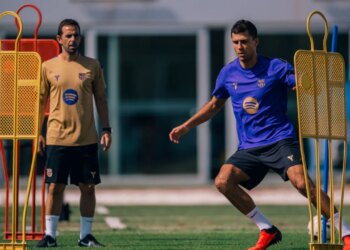 Rodri përgatitet për debutim me Barcelonën, blerja më e madhe e verës nis stërvitjen me grupin