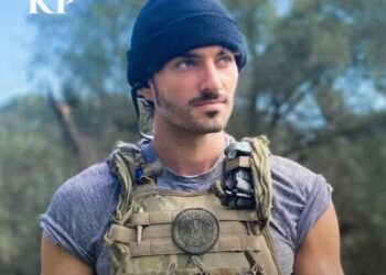 Rusia shpall në kërkim djalin e sekretarit amerikan të Shëndetësisë, akuzohet si mercenar në luftën e Ukrainës