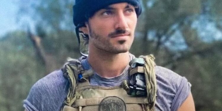 Rusia shpall në kërkim djalin e sekretarit amerikan të Shëndetësisë, akuzohet si mercenar në luftën e Ukrainës