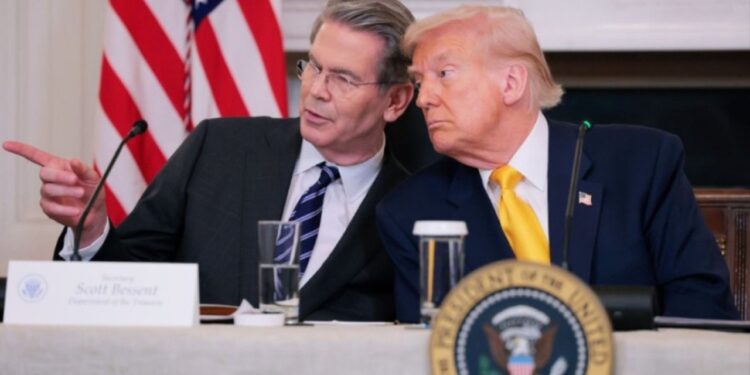 SHBA forcon sanksionet ndaj Iranit, Sekretari amerikan i Thesarit: Do të ketë masa të reja çdo javë