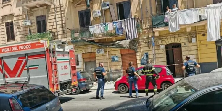 Shembet ballkoni në Palermo, 56-vjeçarja përfundon në spital në gjendje të rëndë; rasti i dytë në 3 ditë