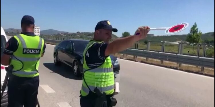 Shpejtësia po vret më shumë në rrugë; mbi 1,500 patenta pezullohen në një javë, ekspertët kërkojnë siguri