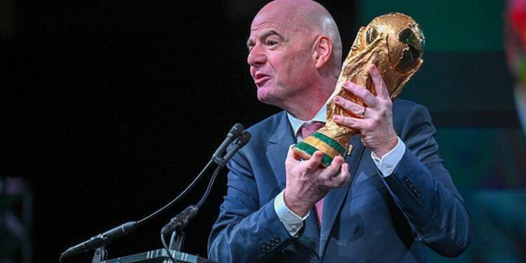 Stuhia para zgjedhjeve të 2027-ës / Infantino: Kemi ndryshuar futbollin, ndërgjegjja ime është e pastër