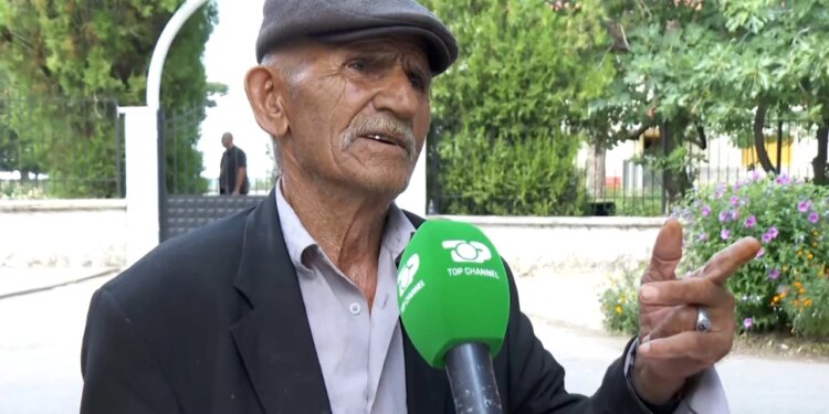 Takimi me ministrat në Pogradec; të moshuarit priten nga Rama në vilën qeveritare: Duam të takojmë Kryeministrin