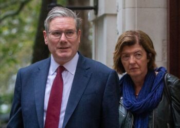 Tensionet në qeverinë britanike: Ish-këshilltarja e Starmer — Kryeministria si klub burrash, ndihesha sikur dikush më spiunonte gjithë kohës