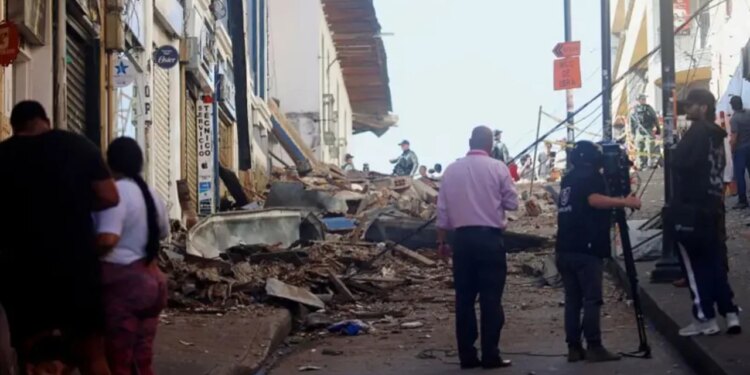 Tërmet i fuqishëm në Kolumbi shkatërroi katedralet dhe ndërtesat; të paktën 18 të vdekur, njerëz nën rrënoja