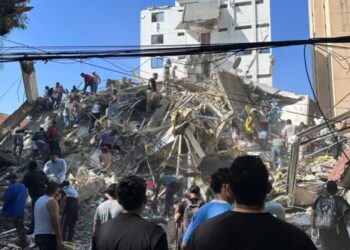 Tërmeti shkatërrimtar rrënon dhjetëra ndërtesa dhe lë mbi 100 të vdekur; Kolumbia shpall emergjencë kombëtare