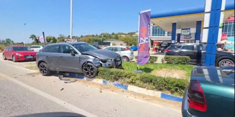 Tjetër aksident i rëndë në qarkun e Fierit, dy të plagosur dërgohen me urgjencë në spital