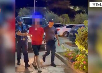 Tre persona arrestohen për shitje të kokainës dhe kanabisit në plazhet e Himarës