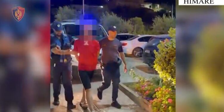 Tre persona arrestohen për shitje të kokainës dhe kanabisit në plazhet e Himarës