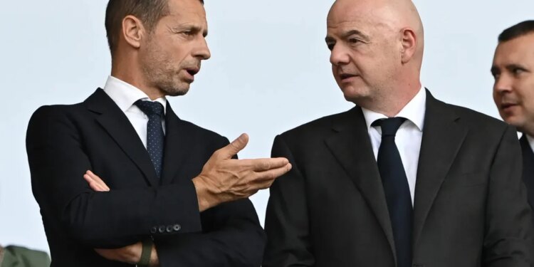 UEFA nuk ka mbaruar me Infantinon, kërcënon presidentin e FIFA-s se do e padisë për shitjen e Botërorit