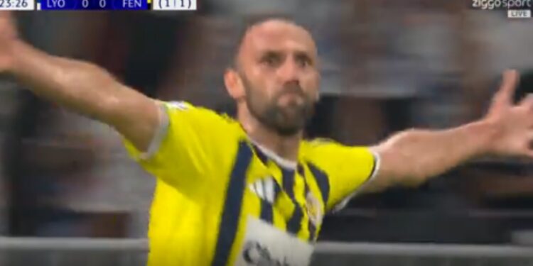 VIDEO/ Vedat Muriqi përsëri, Pirati i jep kryesimin Fenerbahçes ndaj Lyon