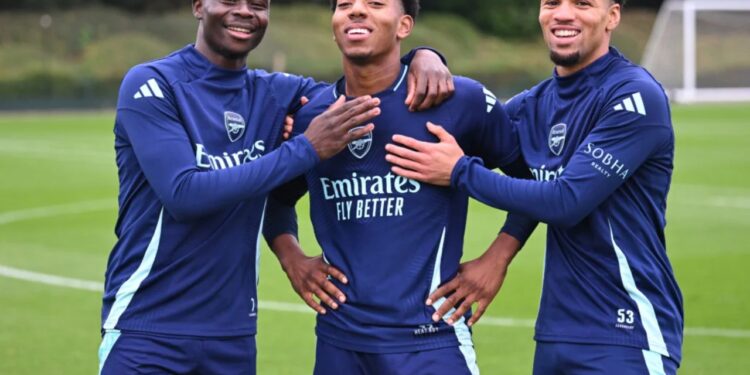 Veprim i papritur nga Arsenali, nxjerr në shitje talentin premtues; Manchester United dhe Chelsea gati të përfitojnë