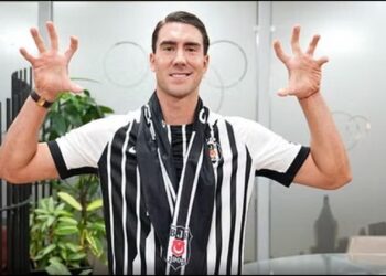 Vlahovic kthen faqen dhe fshin çdo gjurmë të Juventusit nga rrjetet sociale pas largimit