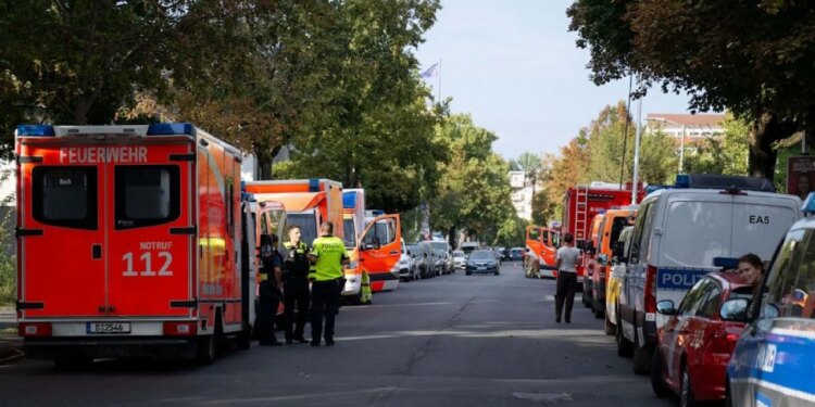Zbulohet bomba 100 kilogramëshe e Luftës së Dytë Botërore në Berlin, evakuohen mbi 5,000 banesa, policia bllokon zonën