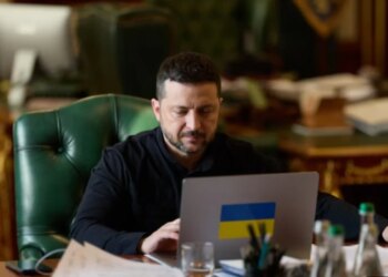 Zelensky kundër zgjedhjeve gjatë luftës: Do të ishin një cunam që do ta përçante Ukrainën