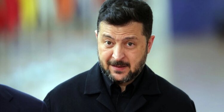 Zelensky urdhëron sulme më të fuqishme ndaj Rusisë, kërkon që ushtria të godasë me 1000 dronë në ditë