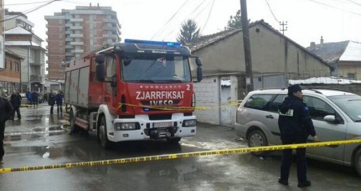 Zjarr në shtypshkronjë në Gjirokastër, nuk ka të lënduar