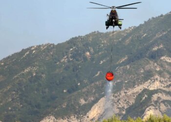 Zjarret në Krujë — dy vatra mbi lagjen Abaze; nis ndërhyrja për shuarjen e tyre dhe parandalimin e riaktivizimit