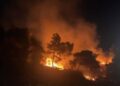Zjarri ka përfshirë pyjet e Lurës prej dy ditësh, qindra hektarë të djegur; ndërhyrja vështirësohet nga terreni malor