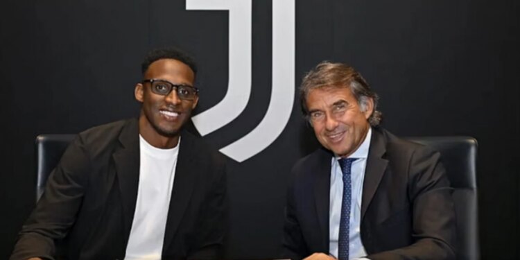 Zyrtare/ Juventus firmos me Lukumi deri në 2030, përforcohet në mbrojtje
