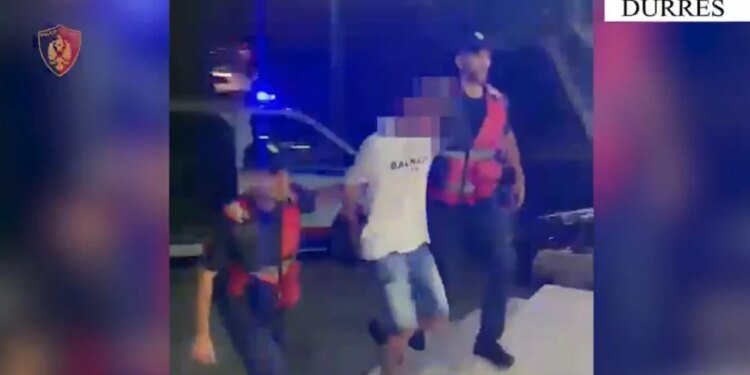 21-vjeçari arrestohet në Durrës, i kapur me 297 doza heroine dhe kokainë