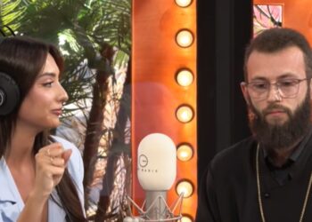 A vazhdon të jetë i virgjër? At Nikolla Xhufka për tundimet seksuale edhe me vajza të bukura