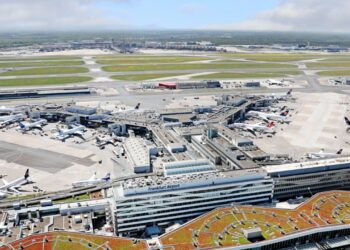 Alarm në Gjermani, plas malaria në aeroport: 8 të prekur dhe dy viktima në Frankfurt
