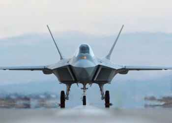 Alarm në SHBA: pikaset avion që fluturonte mbi Camp David ku qëndronte Trump