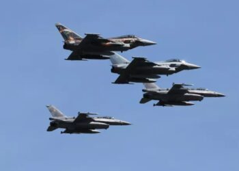 Alarm në Varshavë: Helikopter rus shkel hapësirën ajrore për 42 sekonda, avionë luftarakë ngrihen në ajër