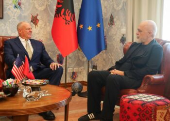 Ambasada Amerikane zbardh takimin e ambasadorit Wendt me Ramën: Fokusi te mbrojtja dhe lufta kundër krimit të organizuar