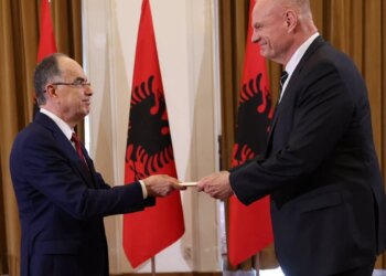 Ambasada amerikane: Wendt merr zyrtarisht detyrën në Shqipëri