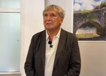 Ambasadori kroat Zlatko Kramariç nga Pogradeci: Protesta është e drejtë e qytetarëve; qeveria duhet të dëgjojë mesazhin