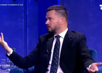 Analisti Curri: Fitili është Brukseli dhe Uashingtoni — Shqipëria dhe Kosova duhet të lobojnë