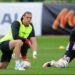 Andy Carroll nxjerr zbuluar Rooney: Pinte alkool dhe cigare në grumbullimet me Capellon