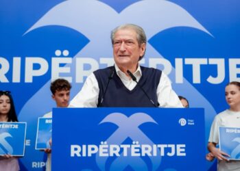 Arrest dhe pezullim kreu SHISH; Berisha: Vlora Hyseni ushtare e krimit të organizuar, Prodës iu gjet snajper