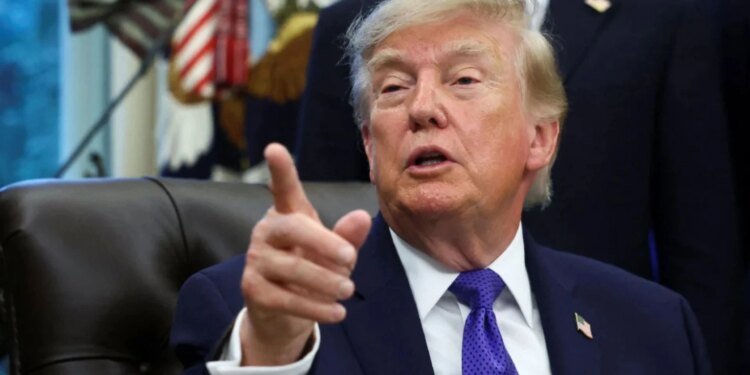 Axios: Negociatat SHBA–Iran, Trump ofroi heqjen e sanksioneve dhe shkrirjen e aseteve për lëshime bërthamore të Teheranit